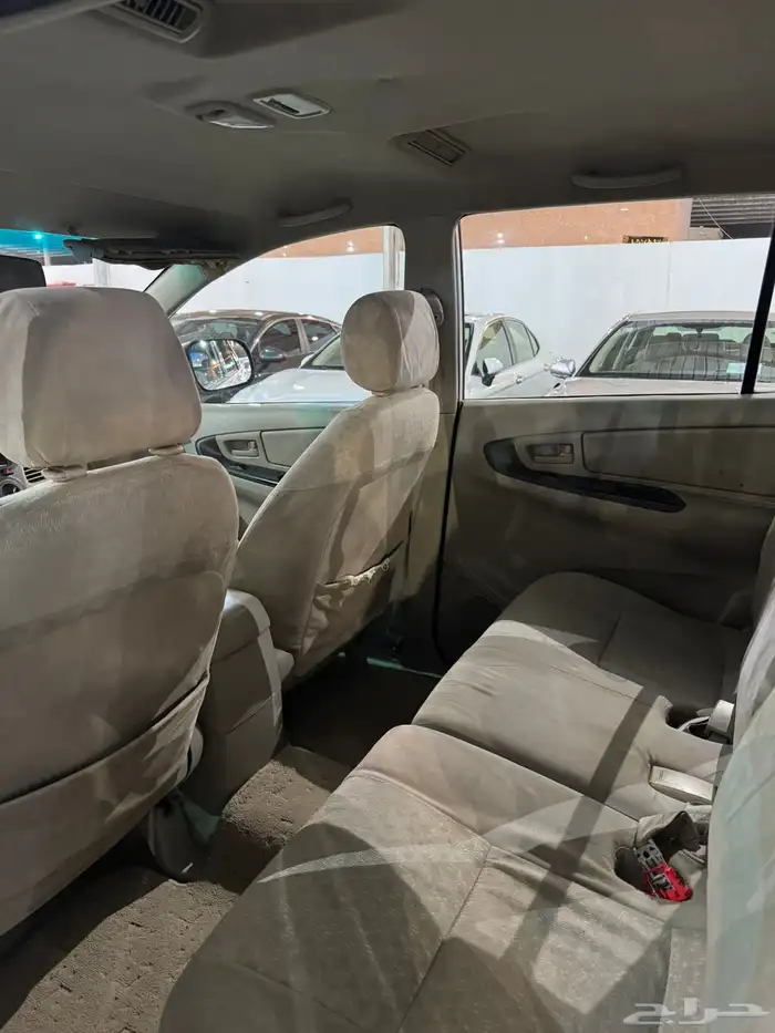 تويوتا انوفا 2011 قير عايدي 14