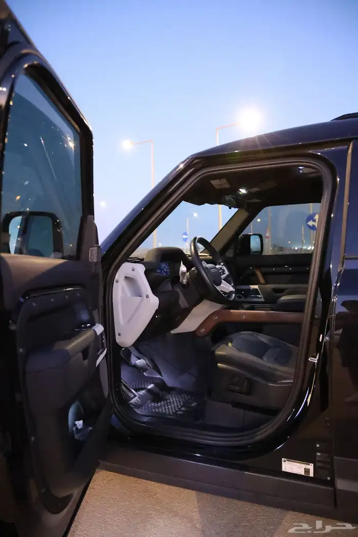 ديفندر 110 .. وكالة ( عرض خاص ) 10