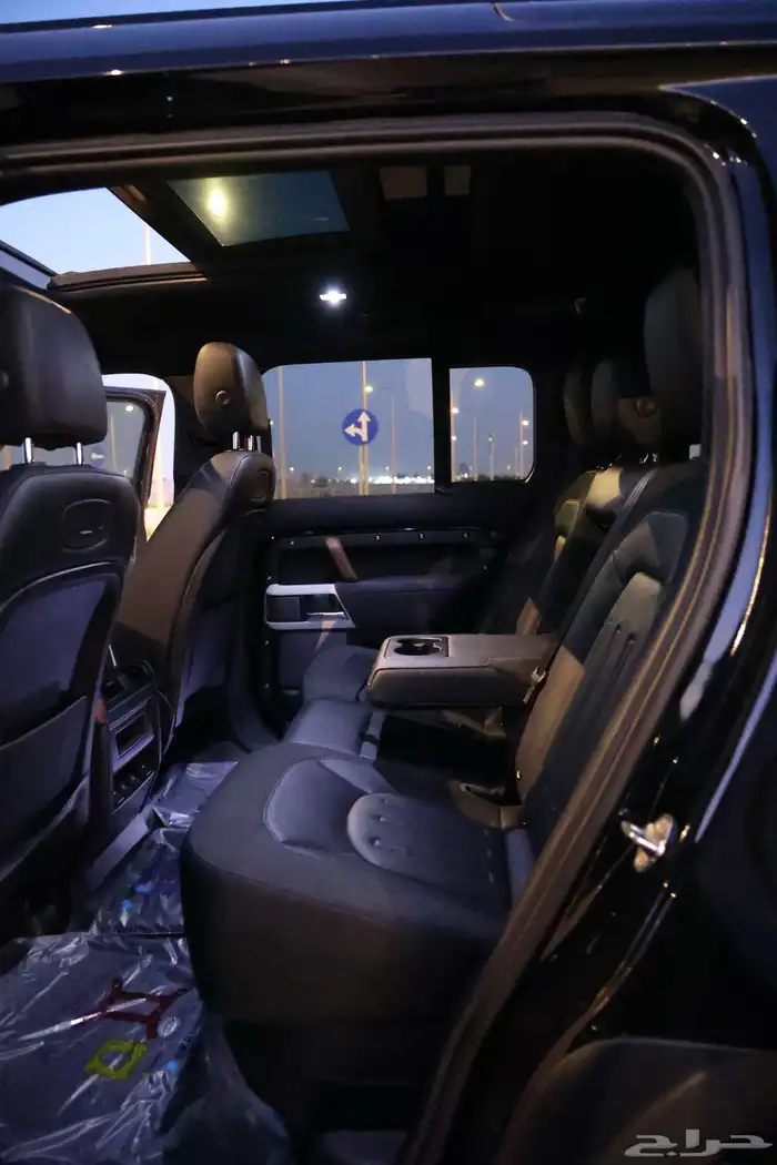 ديفندر 110 .. وكالة ( عرض خاص ) 15