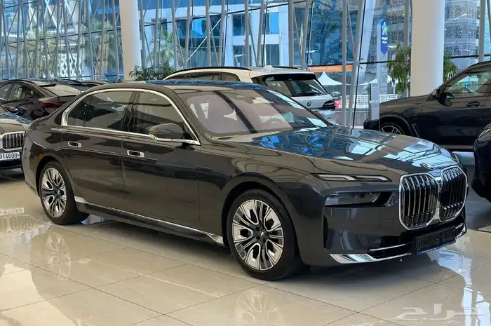 بي ام دبيلو 735 موديل 2026 اصفار باسعار مغريه 470 الف فقط 5