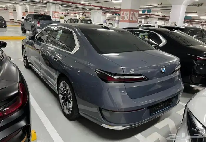 بي ام دبيلو 735 موديل 2026 اصفار باسعار مغريه 470 الف فقط 3