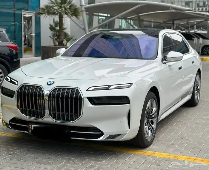 بي ام دبيلو 735 موديل 2026 اصفار باسعار مغريه 470 الف فقط 1