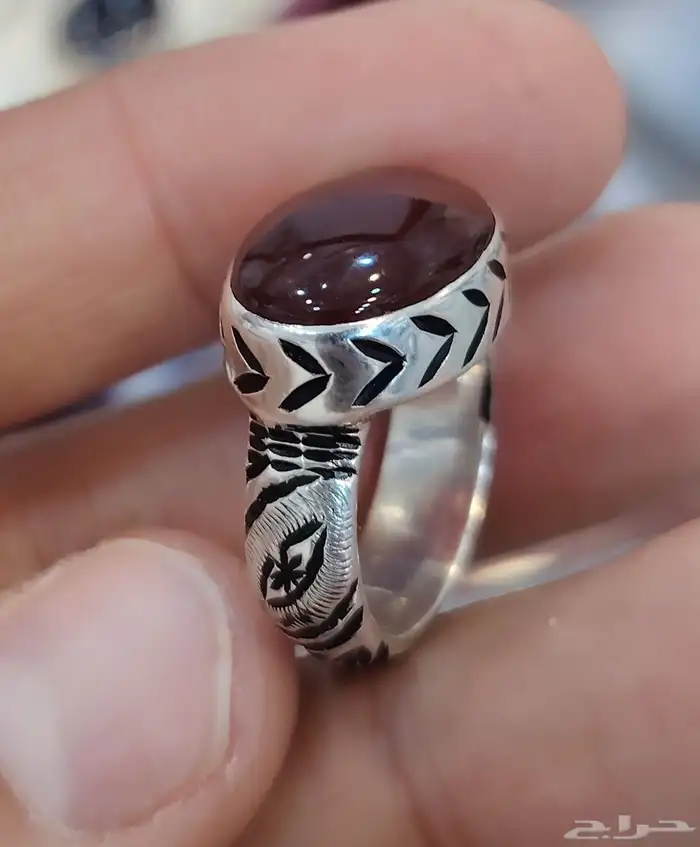 خاتم فضه بحجر عقيق يمني كبدي المقاس 20 1