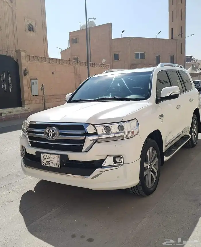 تويوتا جيب في اكس ار موديل 2020 8