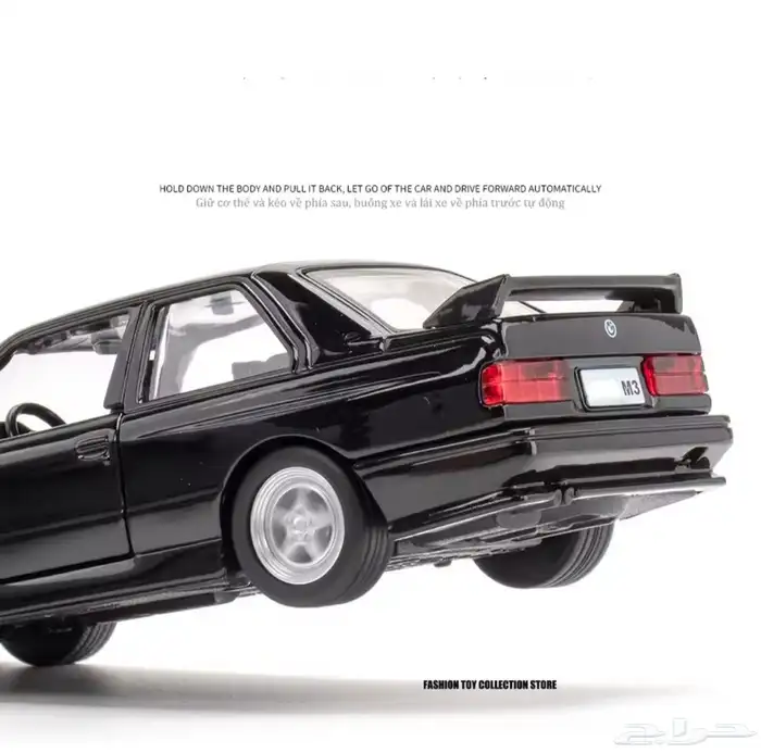 نموذج سيارة BMW M3 E30 موديل 1987 الكلاسيكية 3