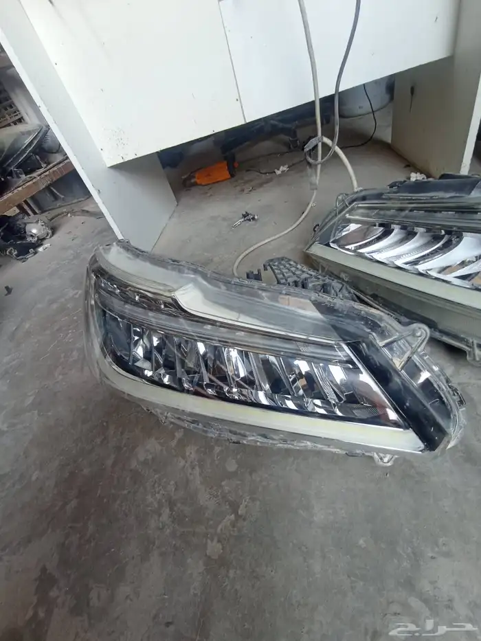 سلام عليكم لوفر لكم طقم هوندا اكرد موديل 2013ايلا 2017اصلي 4