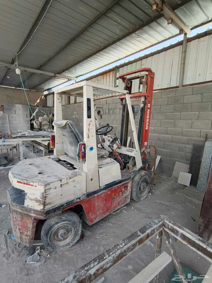 رافعه نيسان ومنشار رخام 0