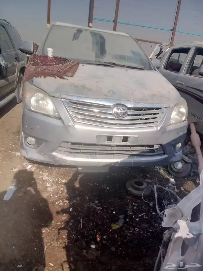 تويوتا انوفا موديل 2015 0