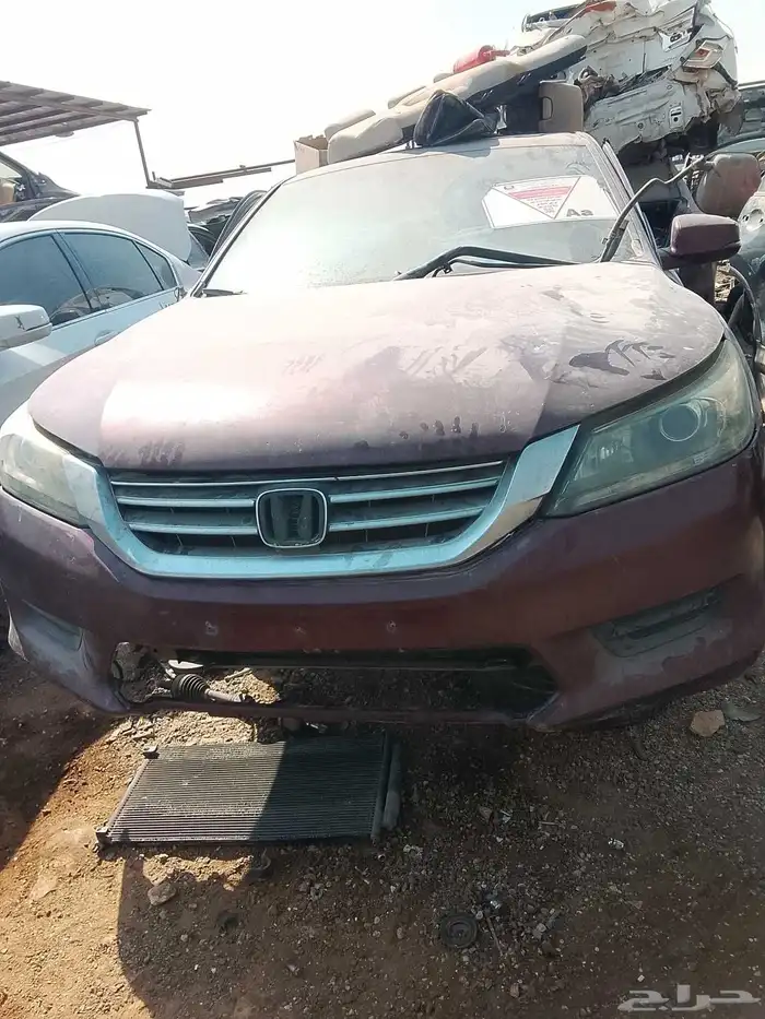 متوفر جميع قطع الغيار لي سيارات هوندا اكورد موديل 2014 4