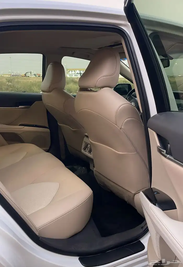 كامري قراندي سعودي 2020 ممشى قليل وبحاله المصنع 11