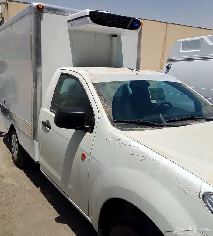 ايسوزو ديماكس 2026 ثلاجة تبريد تجميد للايجار 0