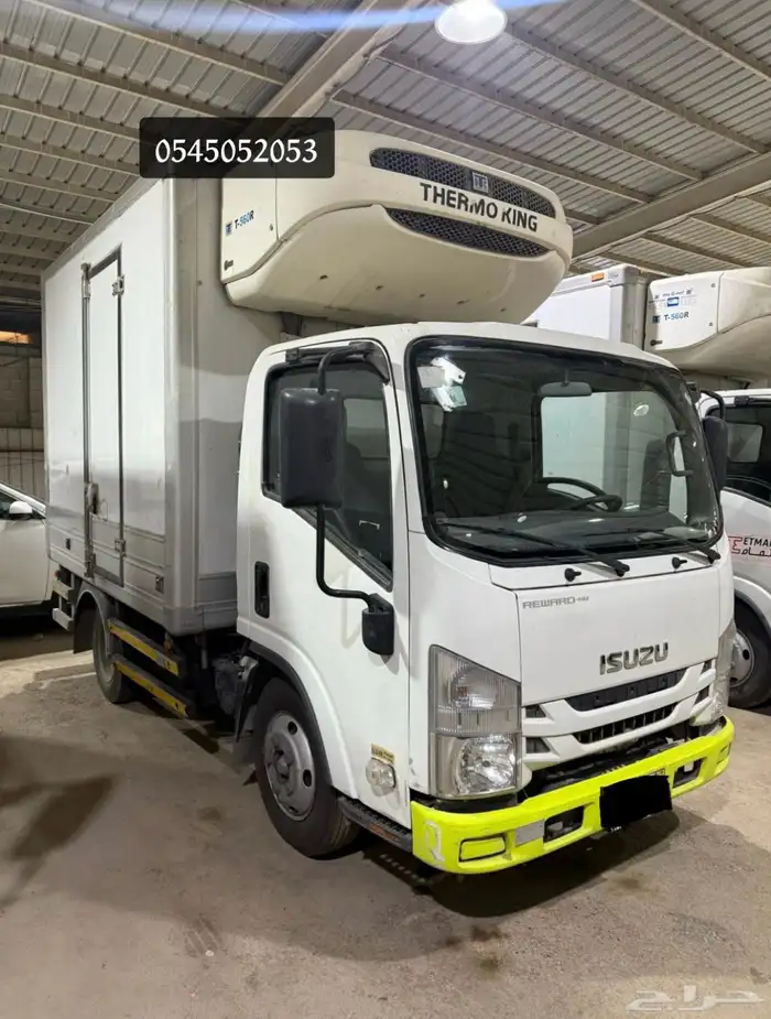 دينه ايسوزو ثلاجة تبريد 3طن 2024 اصفار للايجار 0