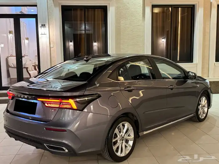 شيري اريزو 6 2023 5