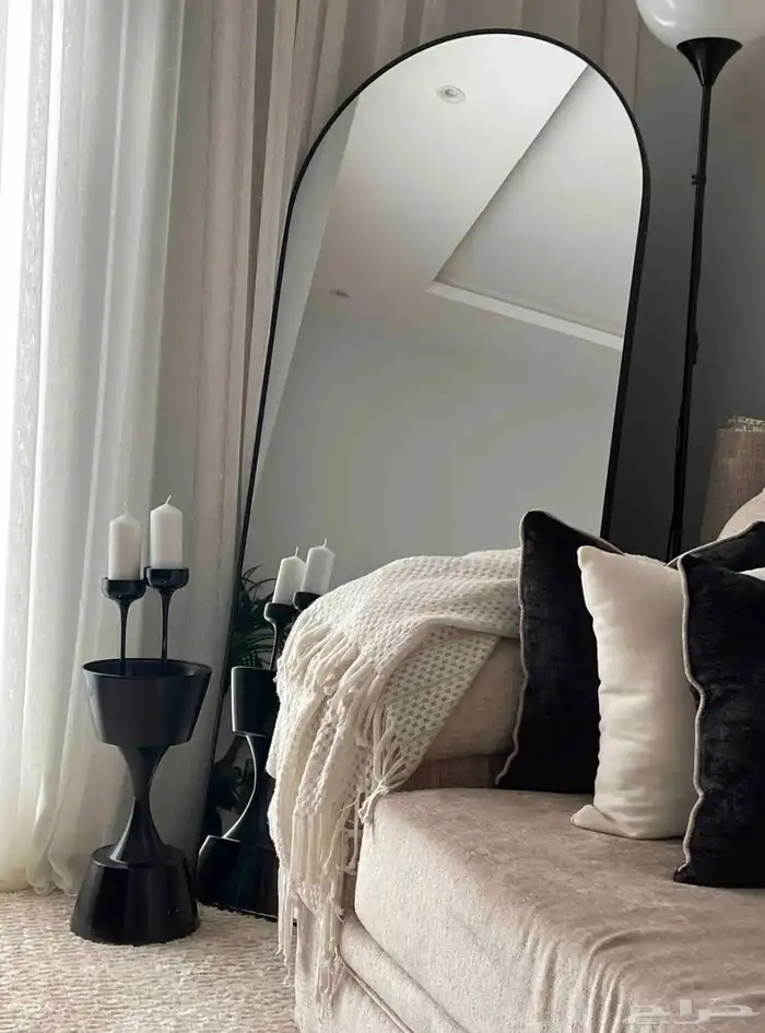 مرايا طويله وابجوره للبيع 1