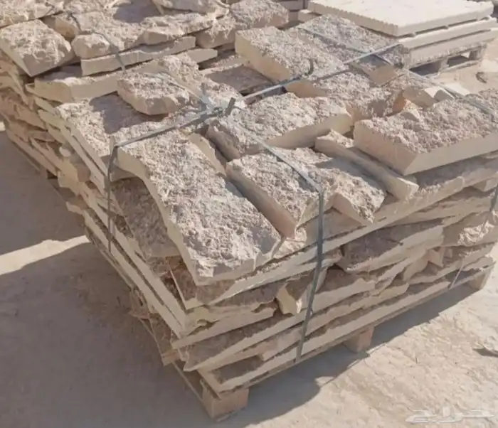 حجر عشوائي و وجه جبل ابيض واصفر 4