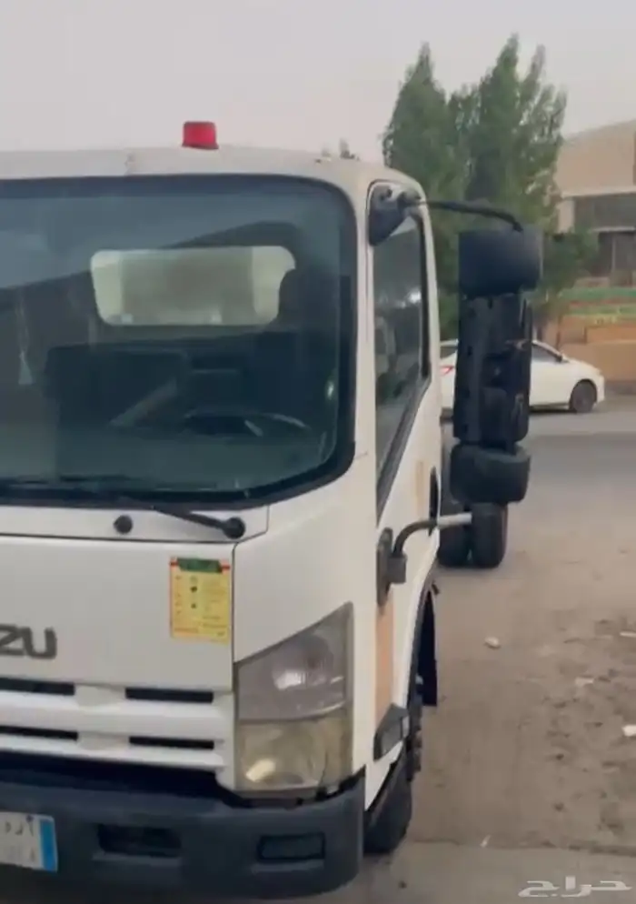 ديناءايسوزو للبيع او البدل بباص تيوتاء ديزل موديل 2017 وفوق 0