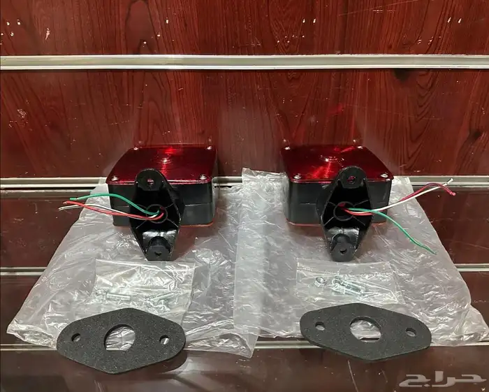 طقم أسطبات رفارف أماميه جمس - شفر لوري 2