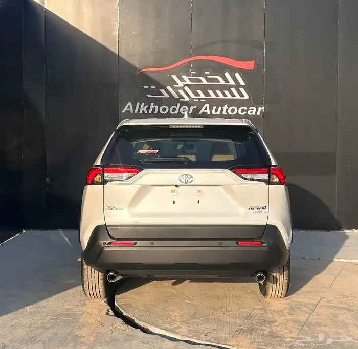 تويوتا راف فور LE 2025 لدى شركة عبدالمجيد الخضر 5