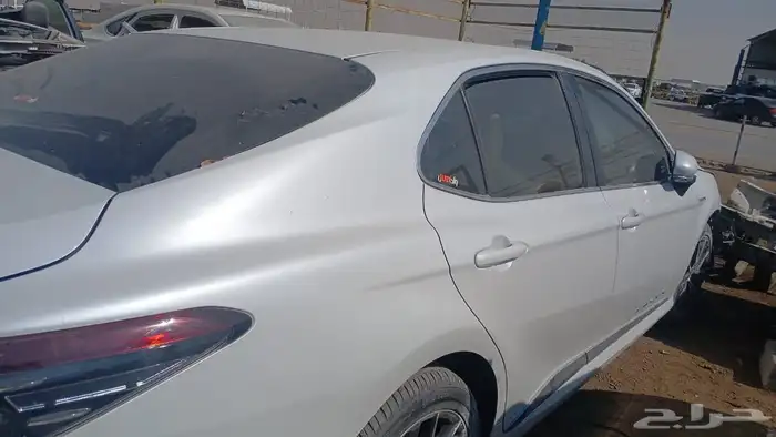 كامري 2022 الحاله تشليح قطع غيار فقط ومتوفرين جميع القطع 1