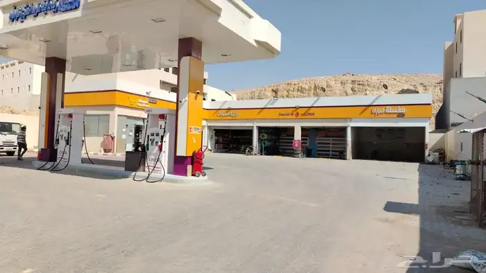 مجمع تجاري للتقبيل محطة كامله فرصه استثماري 2