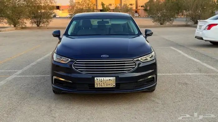 مجموعة فورد تورس 2021 و اكسبديشن 2021 40