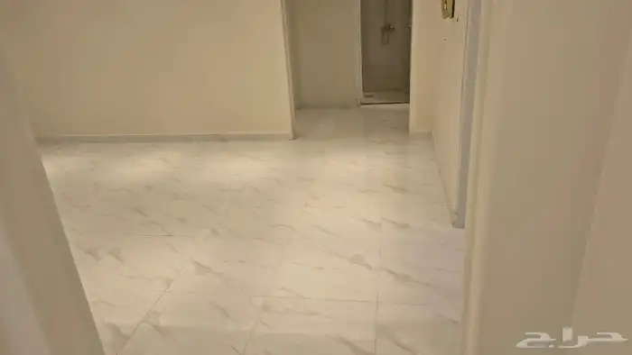 عمارة للإيجار بالكامل بطحاء قريش 2