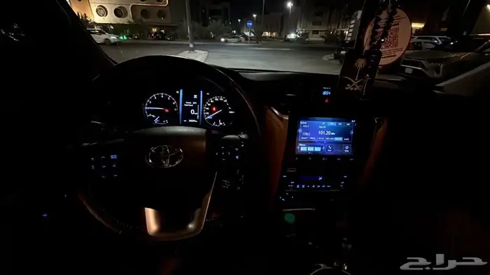 فورتشنر 2025 للبيع 1