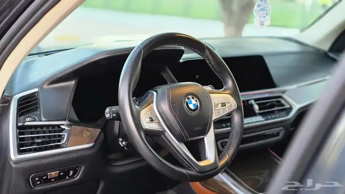 بي ام X7 2022 مالك اول 29