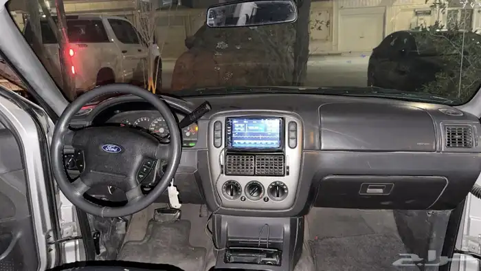 اكسبلور موديل 2004 6