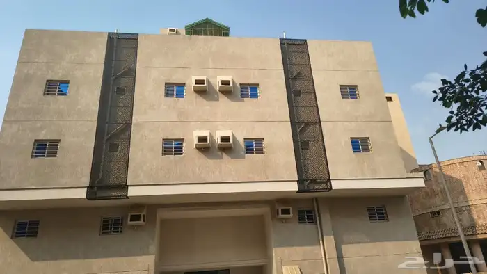 عمارة للإيجار بالكامل بطحاء قريش 3