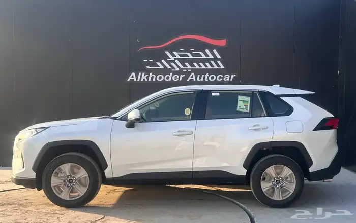 تويوتا راف فور LE 2025 لدى شركة عبدالمجيد الخضر 2