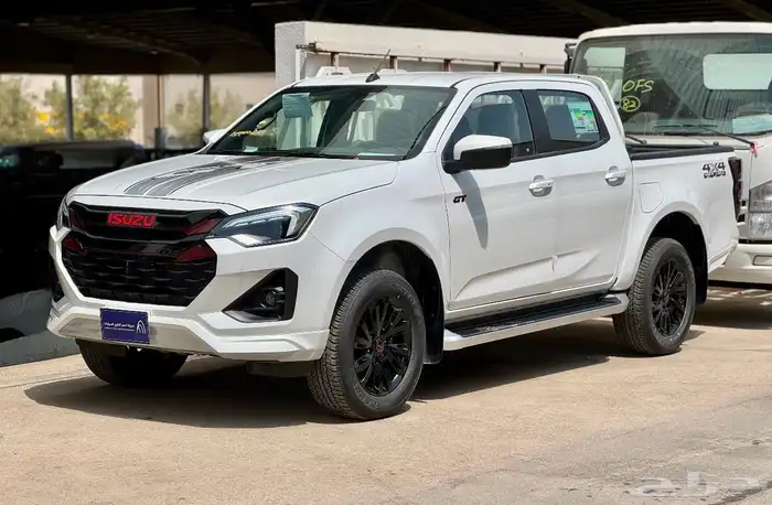 ايسوزو ديماكس GT 2025 (متعمدين لدى جميع البنوك) 4