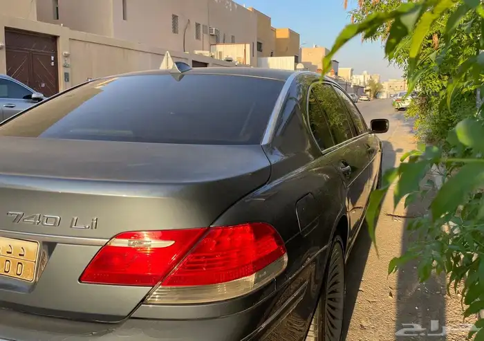 BMW 740 Li فل كامل 3