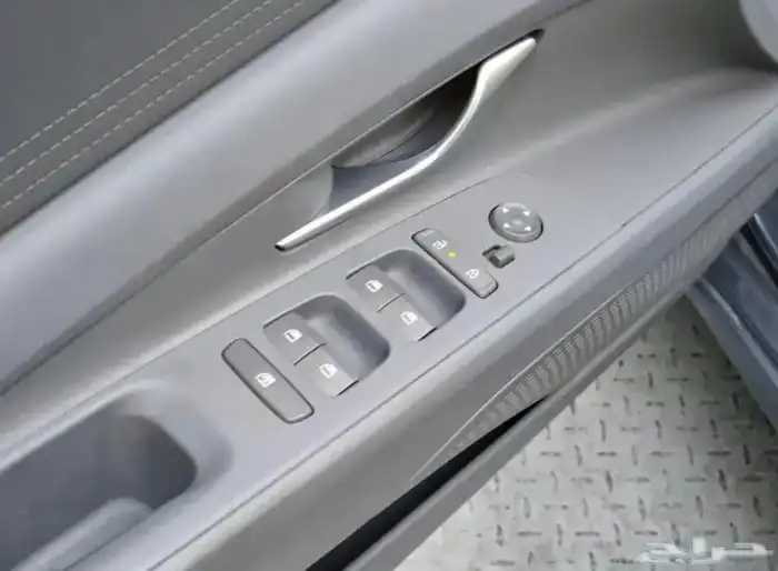 النوع . هونداي إلنترا فليت 4