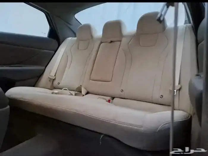 النوع . هونداي إلنترا فليت 8