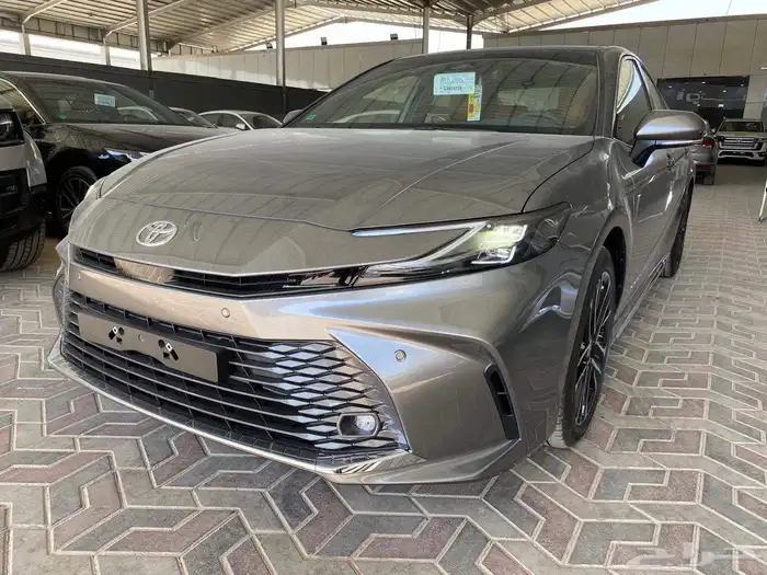 تويوتا كامري جراندي فل كامل الساير 2025 14