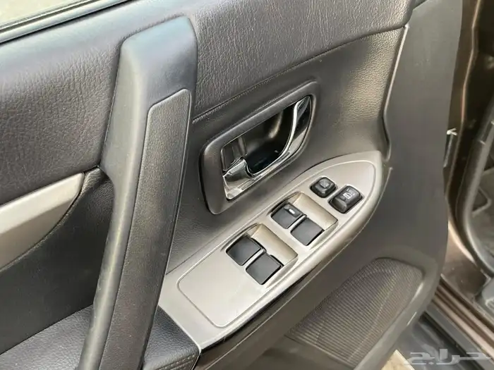 متسوبيشي باجيرو 2018 فل سعودي 17