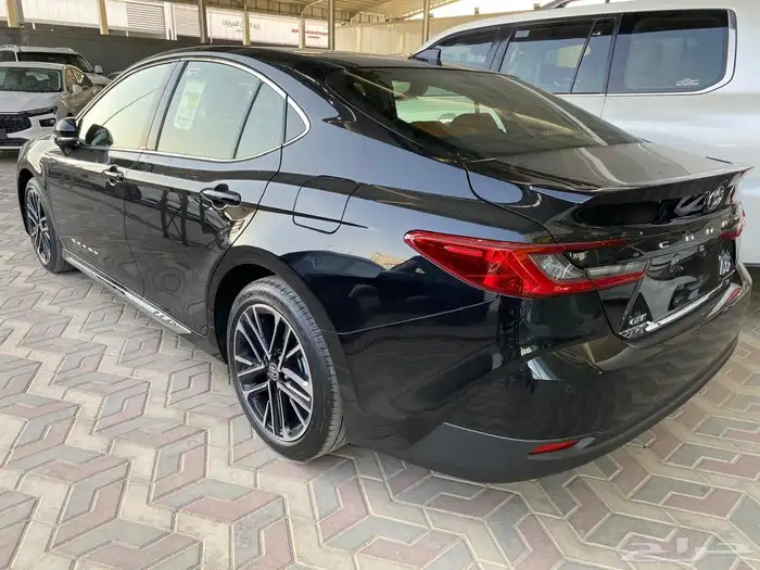 تويوتا كامري جراندي فل كامل الساير 2025 11