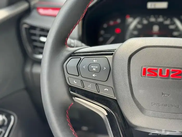 ايسوزو ديماكس GT 2025 (متعمدين لدى جميع البنوك) 23