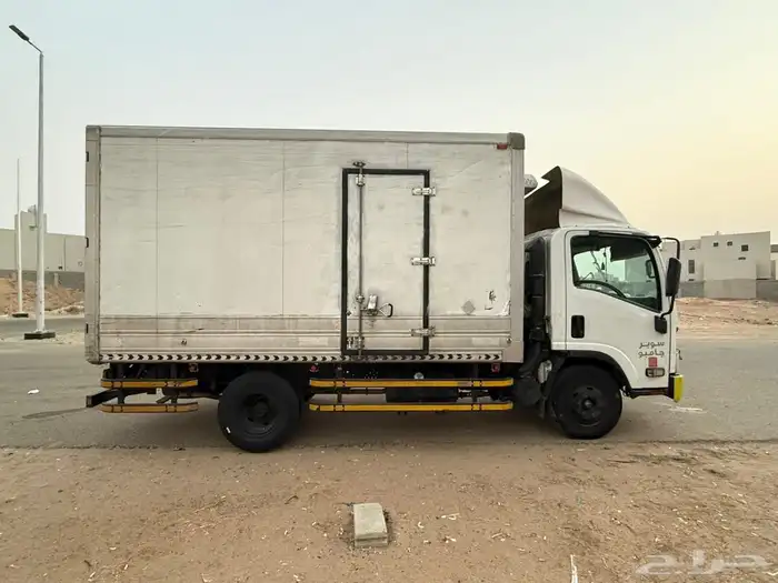 نوع السيارة   ايسوزو دينا تبريد   موديل السيارة   2016 1