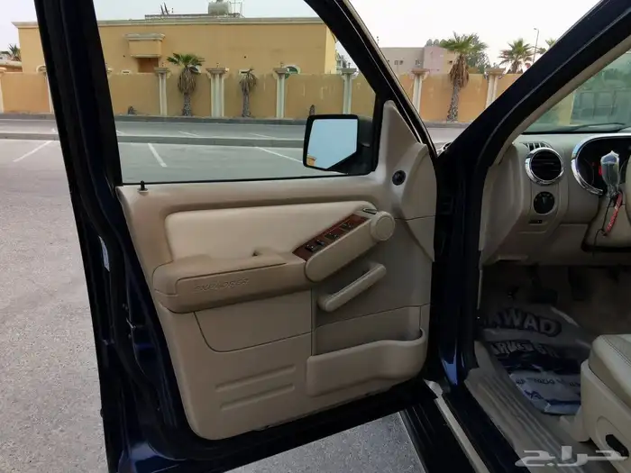فورد اكسبلور ليميتد 8 سلندر دبل 5
