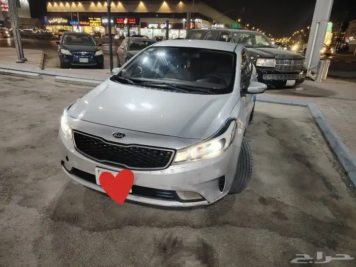 كيا سيراتو 2017 1