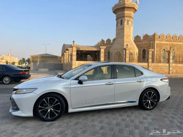 تويوتا كامري قراندي 2018 قراندي 4