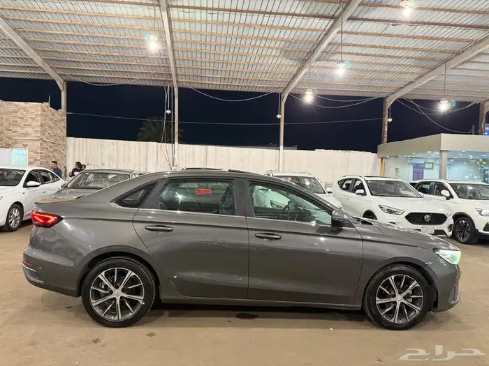 جيلي امجراند 7 موديل 2023 فل كامل . 6