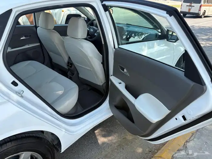 هيونداي اكسنت 2024 17