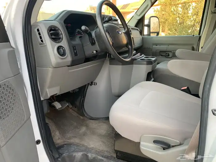 فان فورد 2013 لذوي الاحتياجات مخزن 7