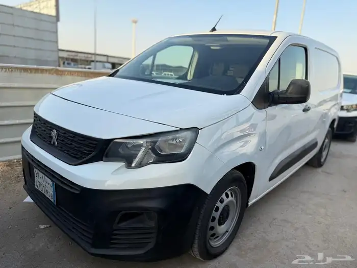 بيجو - بارتنر - 2022 - سعودي - قير عادي - ديزل 0