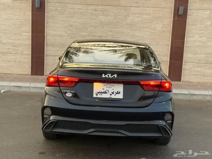للبيع كيا سيراتو موديل 2022 استاندر 10