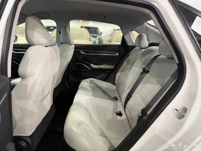 جيلي امجراند 7 موديل 2023 بحالة ممتازة. 25