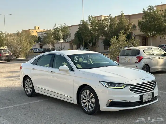 مجموعة فورد تورس 2021 و اكسبديشن 2021 43